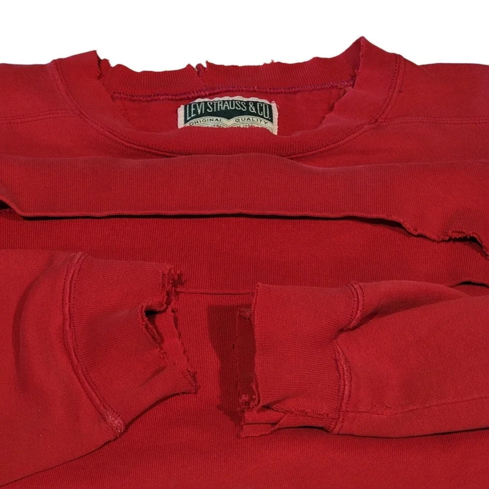 VTG‎ Levi Strauss Sweatshirt Men's Large Distressed Red 90's Thrashed
